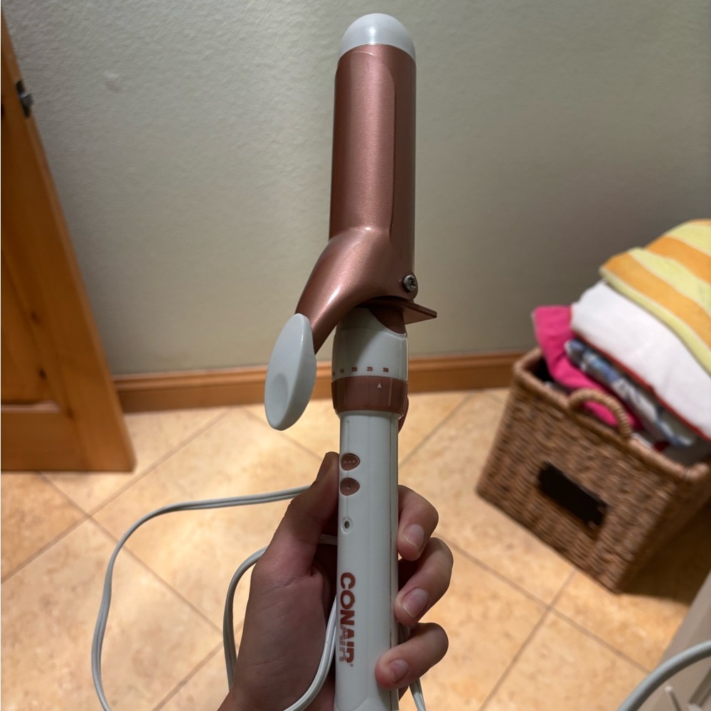 Conair Rose Gold Curling Iron